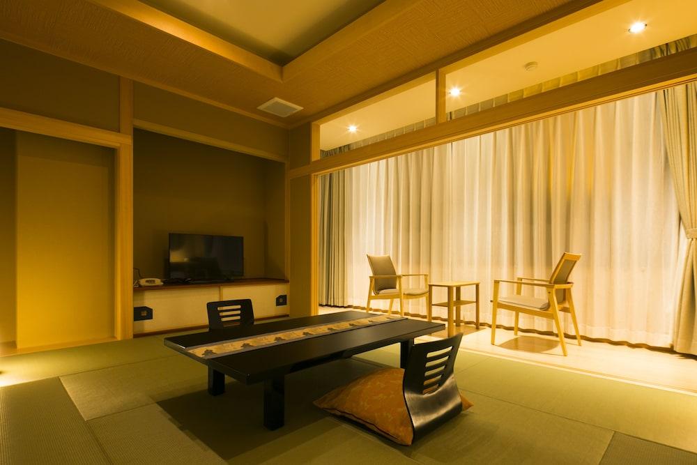 Hotel Shiroyama Yugawara Esterno foto