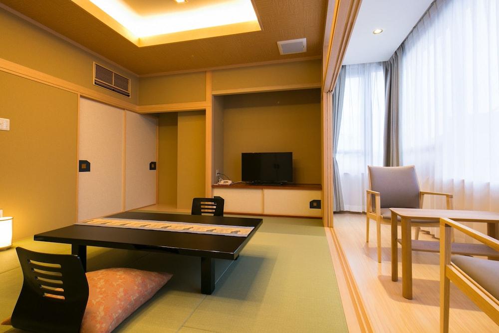 Hotel Shiroyama Yugawara Esterno foto